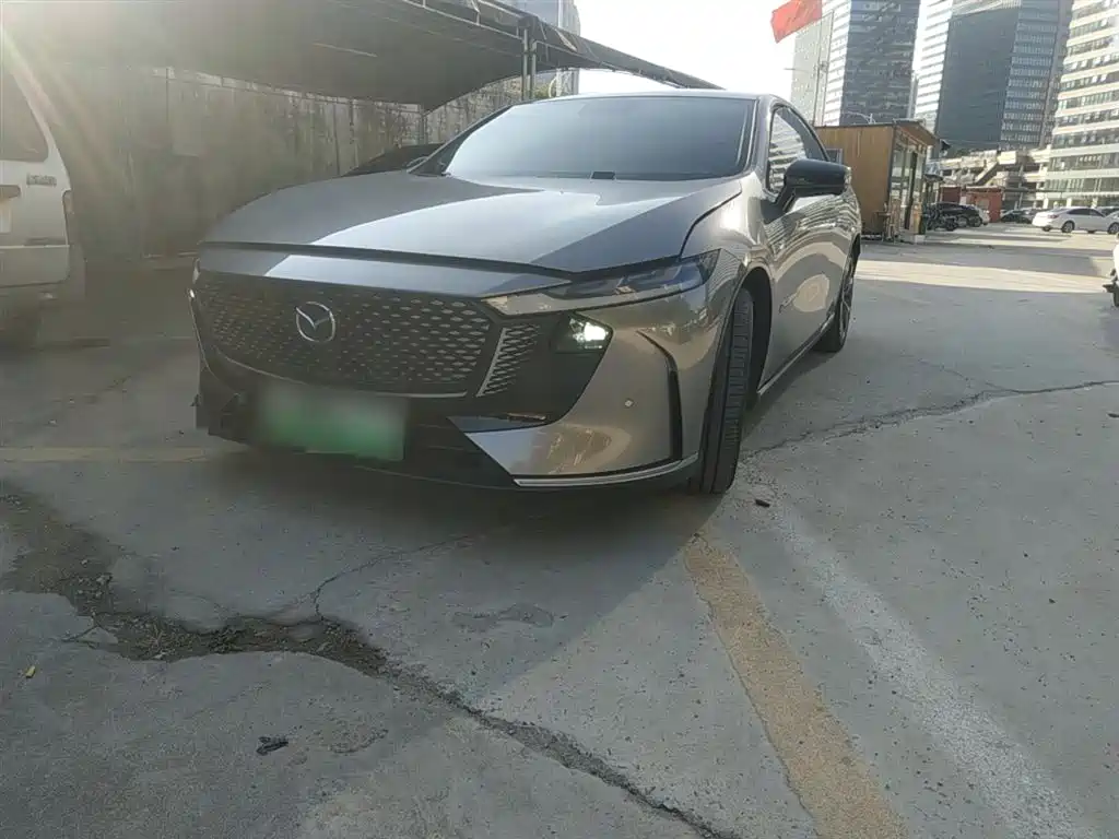 Mazda EZ-6 2024 model has a range of 200