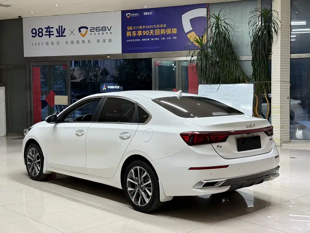 Фото машины 23