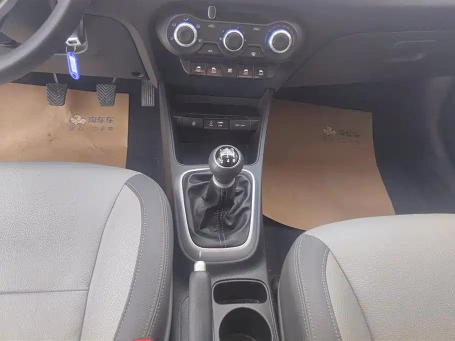 Huanchi 2019 1.4L Manual Smart Edition Value Country VI