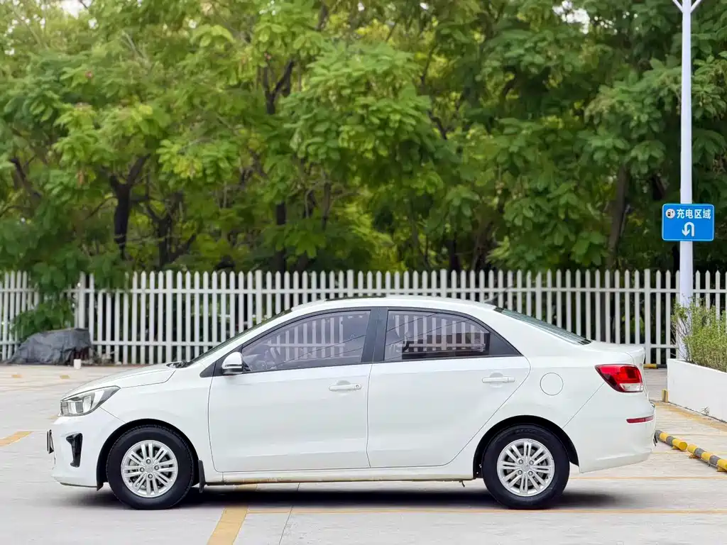 Huanchi 2019 1.4L Automatic Smart Edition Value Country V