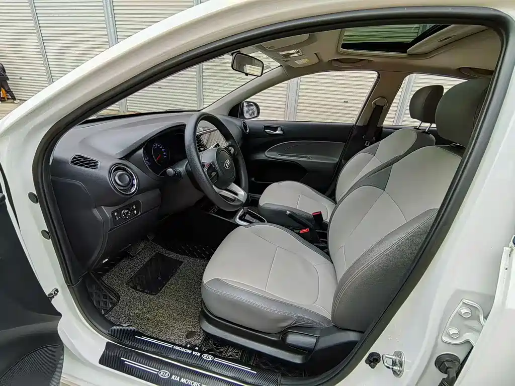 Huanchi 2019 1.4L Automatic Smart Enjoy Edition Value Country VI