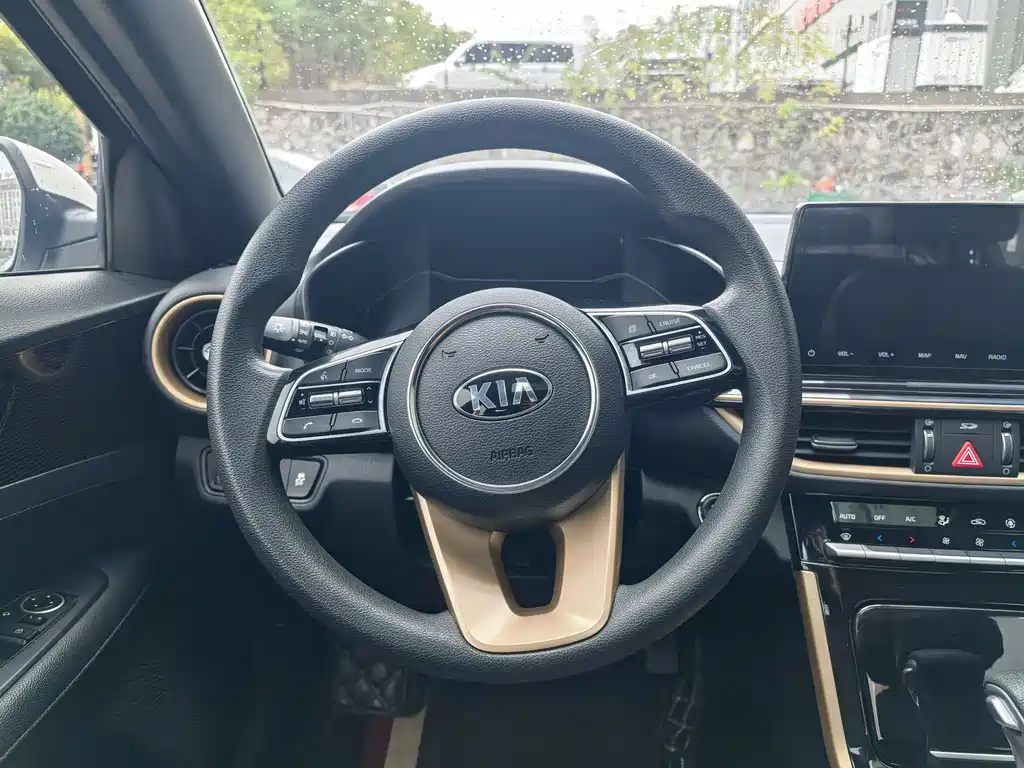 Kia K3 2019 1.5L CVT Smart Enjoy Connected Edition