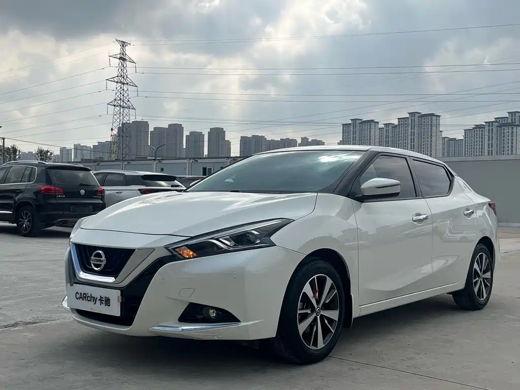 Bluebird 2021 1.6L CVT Cool Edition