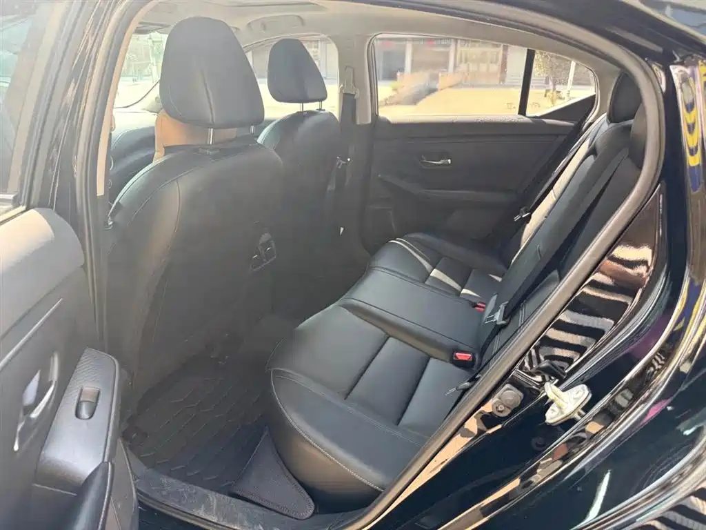 Sylphy 2021 1.6L XL CVT Enjoy Edition