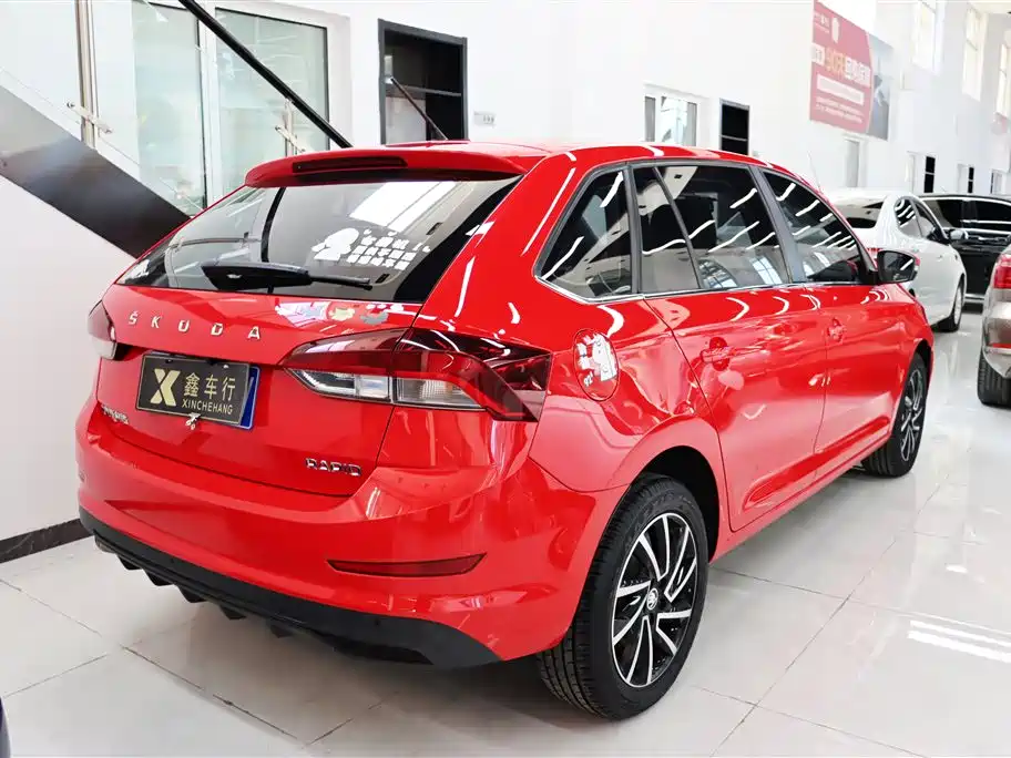 Фото машины