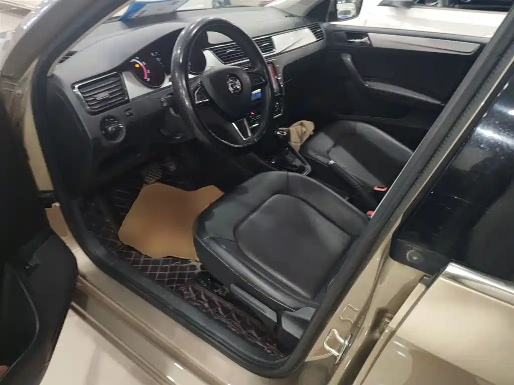 Фото машины 10