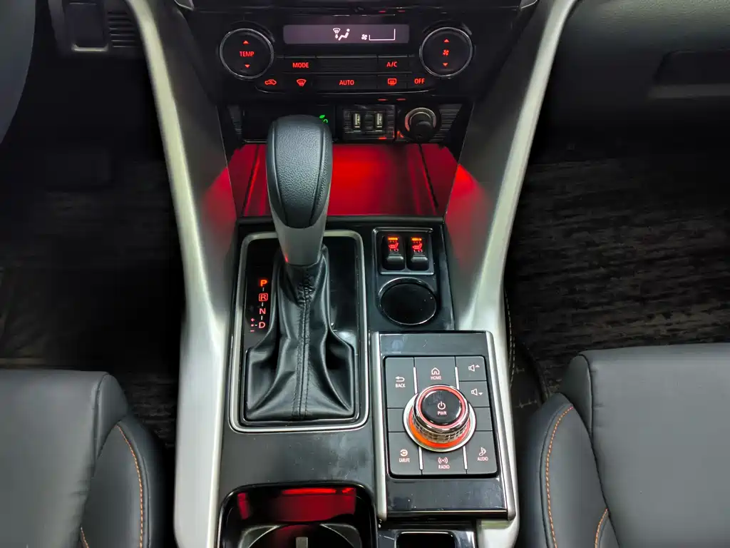 Yige 2021 1.5T CVT two-wheel drive Dream Edition