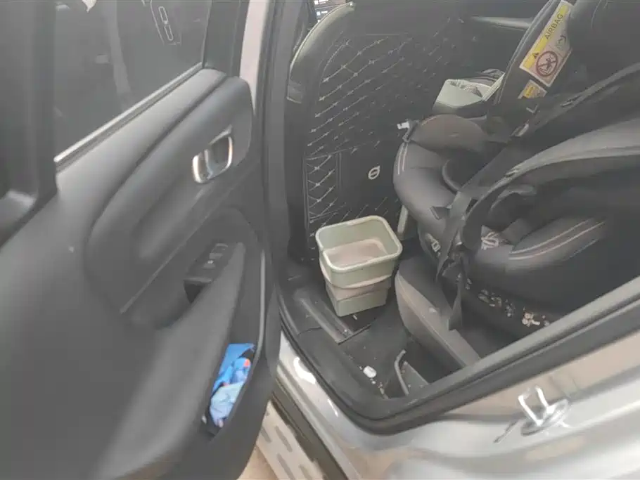 Volvo XC40 2024 B3 Zhiyuan Deluxe Edition