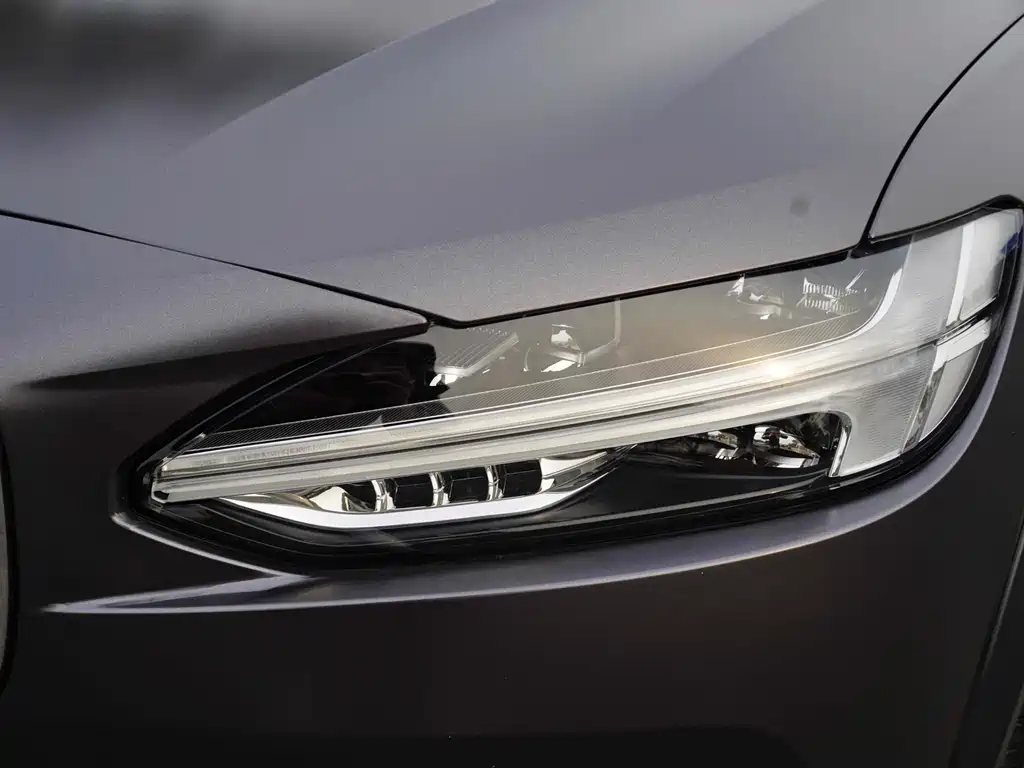 Volvo V90 2020 facelift Cross Country T5 AWD Zhiyuan Edition