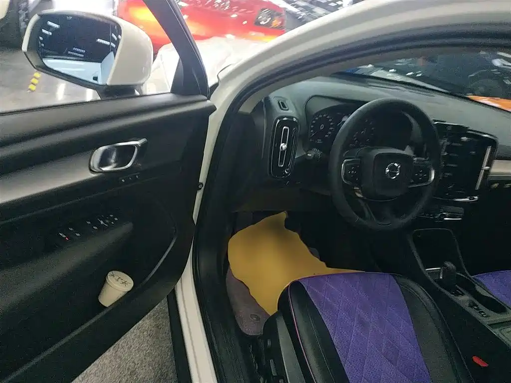 Volvo XC40 2021 T3 Smart Travel Fashion Edition