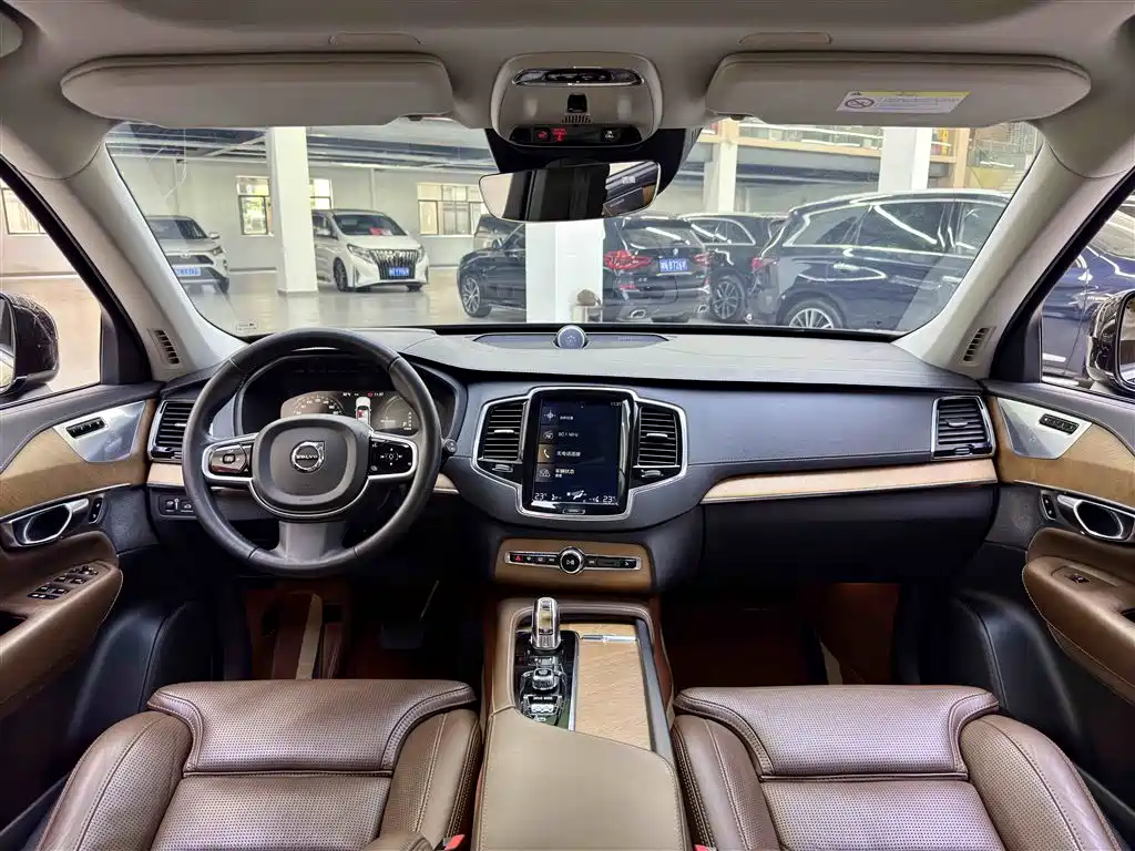 Volvo XC90 plug-in hybrid 2019 E-drive hybrid T8 Zhizun Edition 7-seater Country V