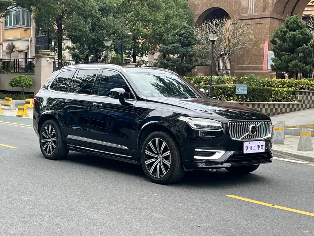 Volvo XC90 2021 B6 Zhiyi Deluxe Edition 7-seater