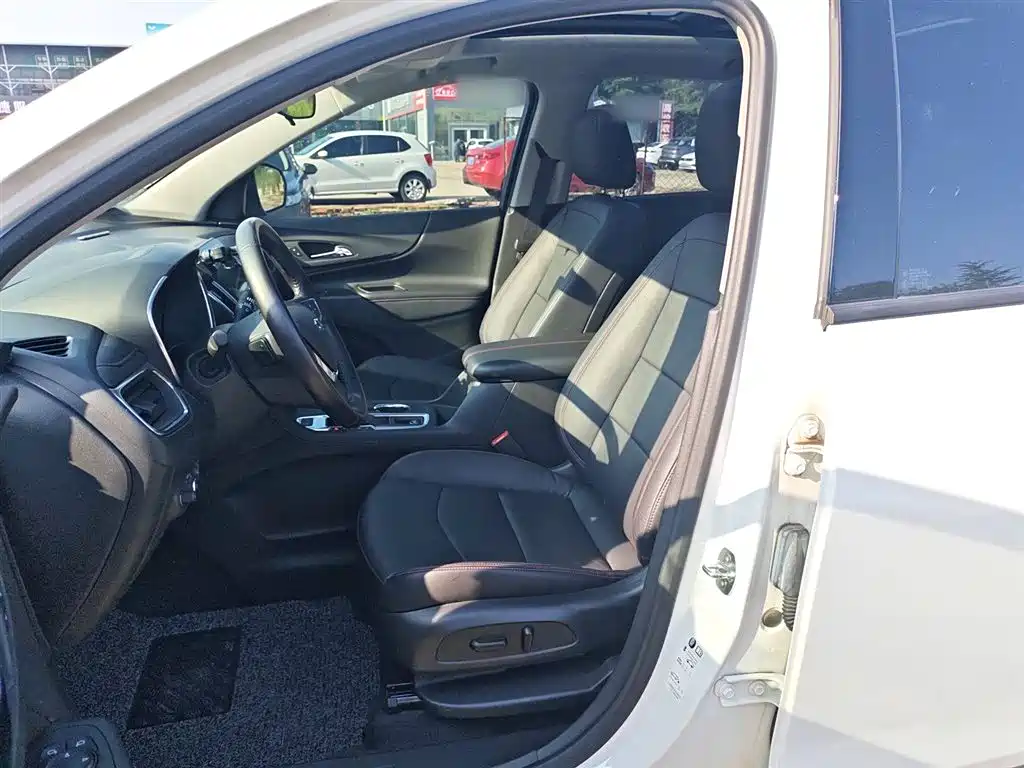 Explorer 2019 Redline 550T automatic four-wheel drive extension edition RS Country VI