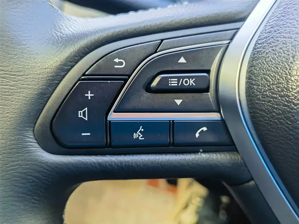 Infiniti Q50L 2022 2.0T Premium Edition