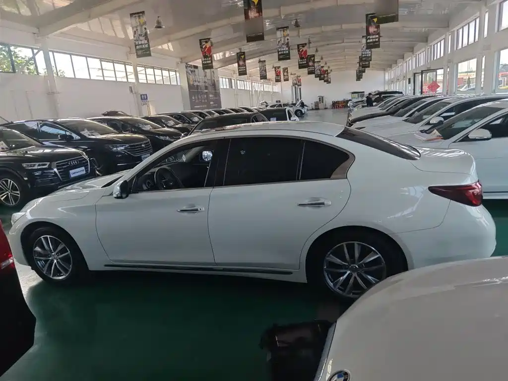 Фото машины 25