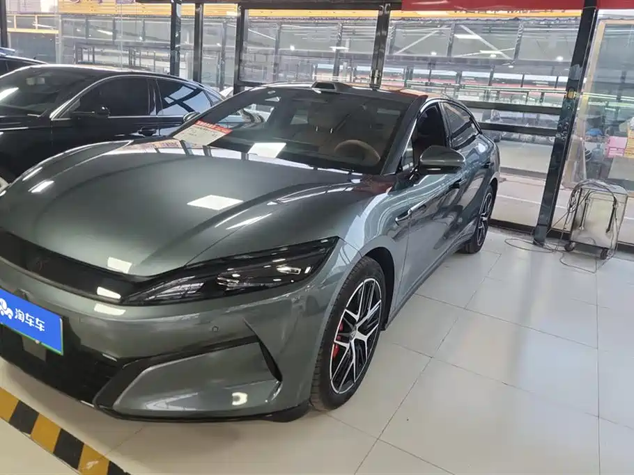 Han L 2025 DM-p four-wheel drive lidar flagship type