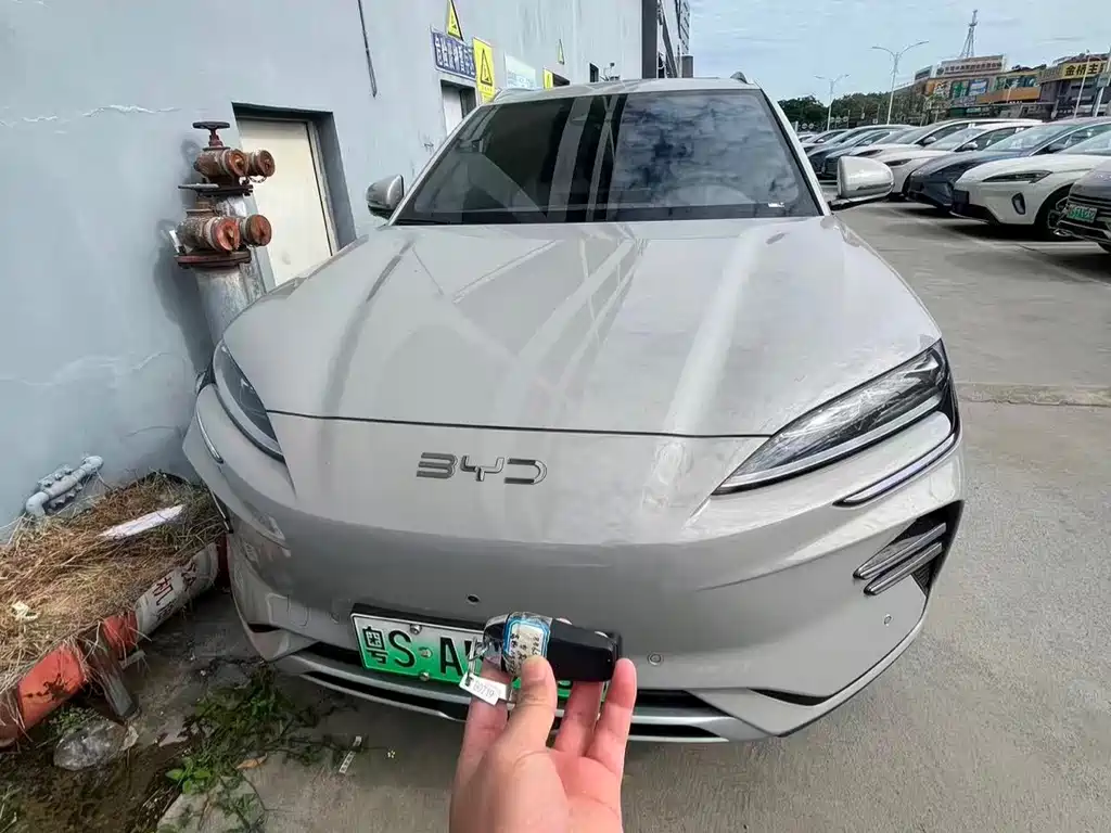 Song PLUS New Energy 2025 EV Smart Driving Version 520km Premium Type