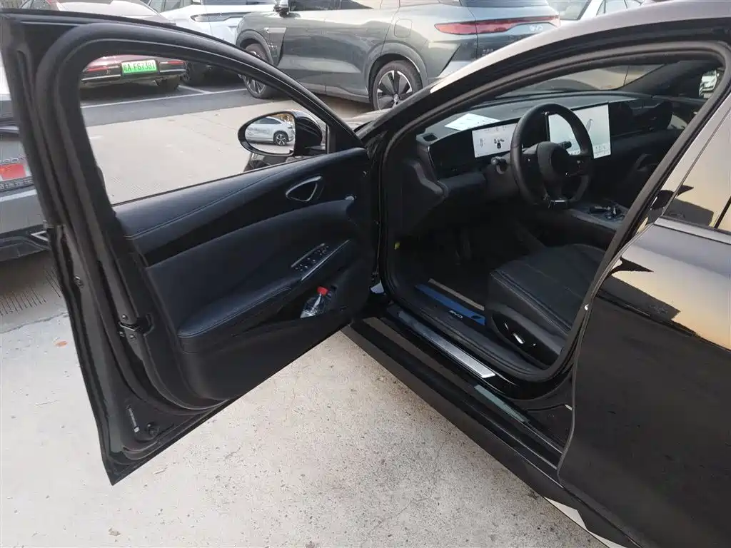 Фото машины 10