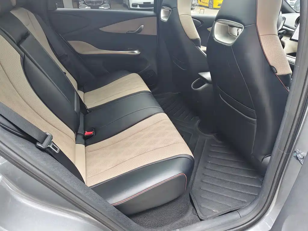 Фото машины 9