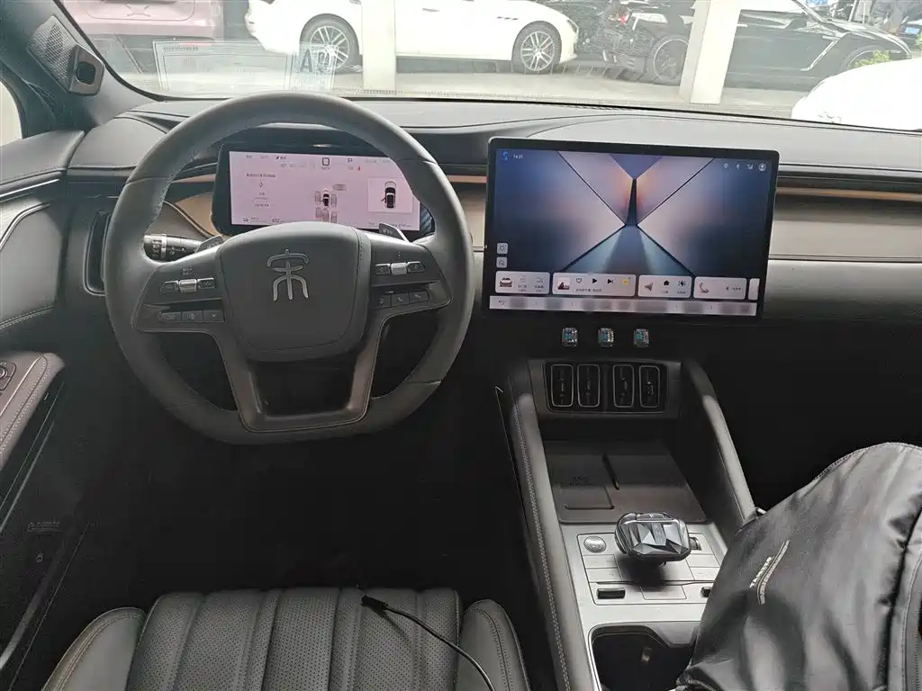 Фото машины