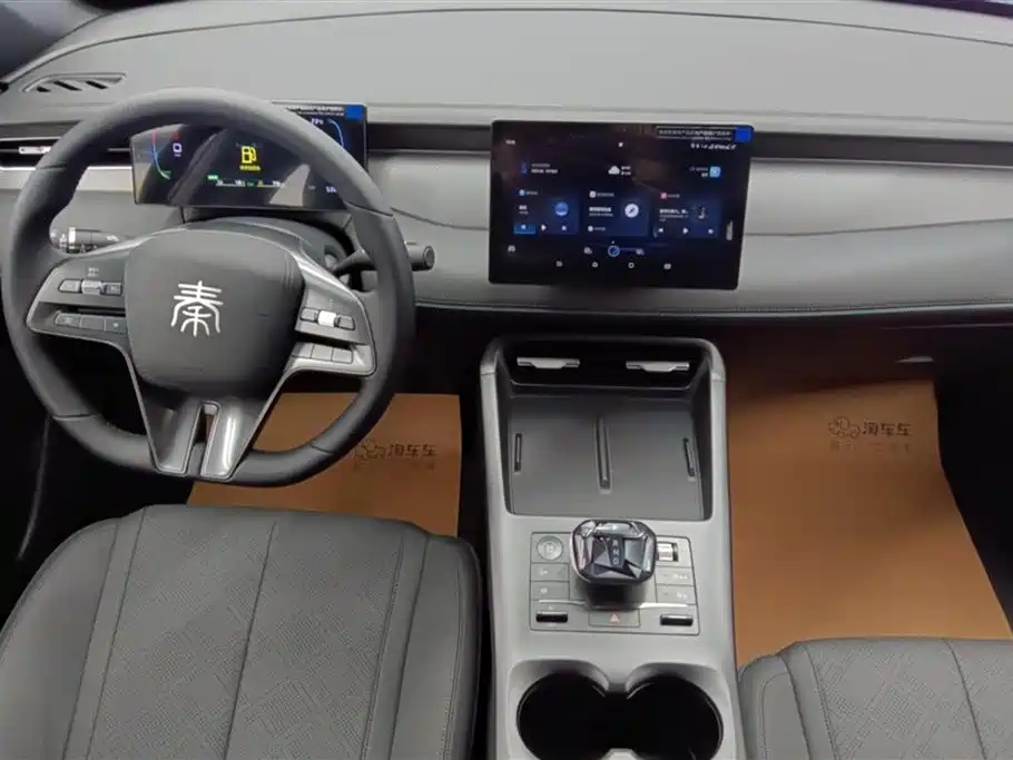 Qin PLUS 2025 DM-i Smart Driving Version 55KM leading Type