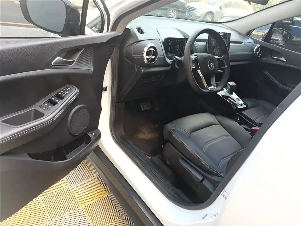 Yuanxin Energy 2019 EV360 Zhilian Yuexiang Type