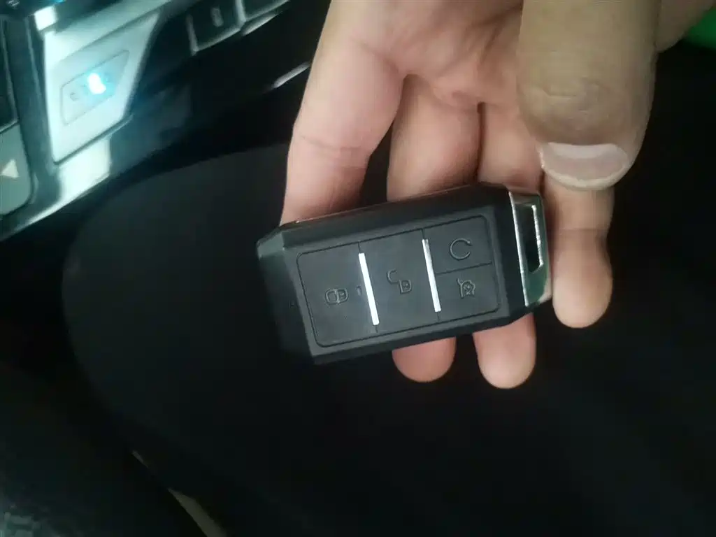 Yuanxin Energy 2019 EV535 Smart Union Leading the trend