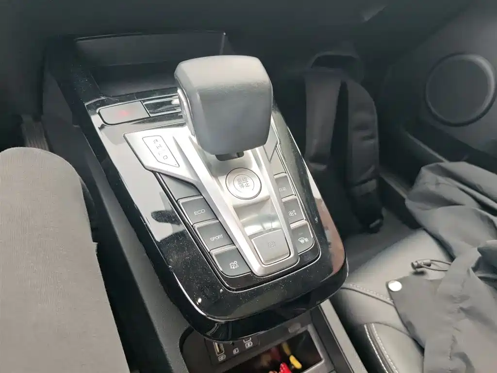 Yuanxin Energy 2019 EV360 Zhilian Yuexiang Type