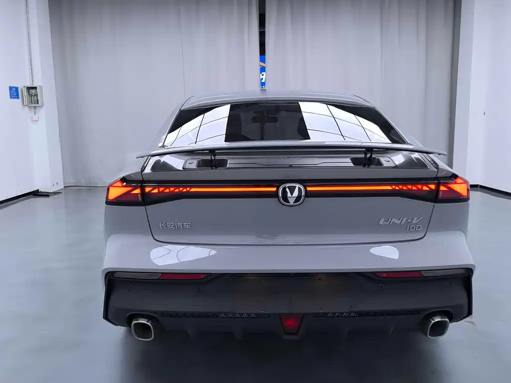 Changan UNI-V Smart iDD 2023 Smart iDD 1.5T 113km Smart Fun Type (Fast Version)