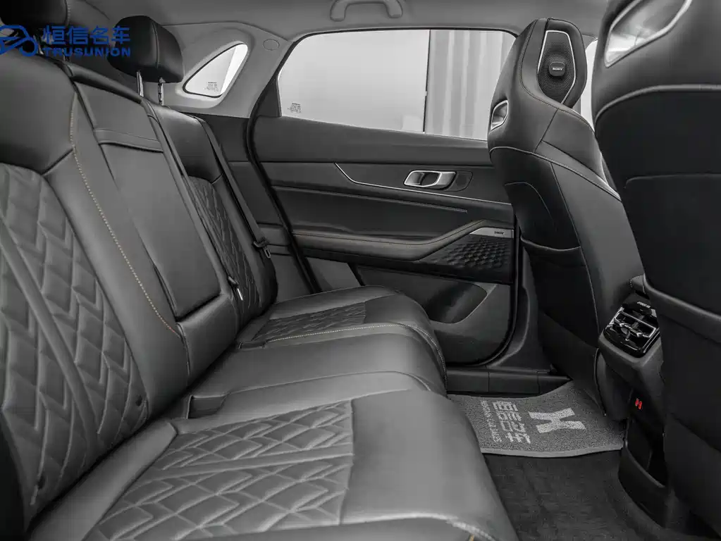 Фото машины 10