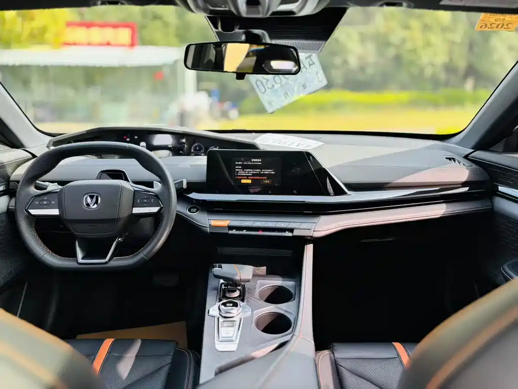 Changan UNI-V 2024 1.5T Premium Sports Type