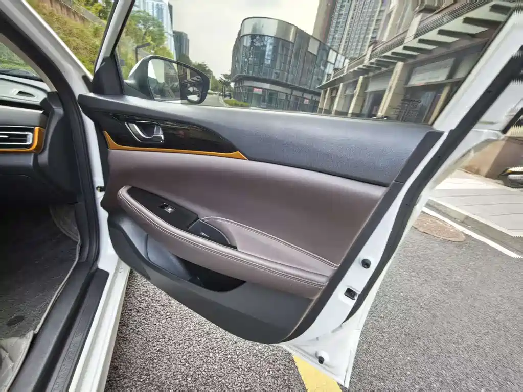 Фото машины 22