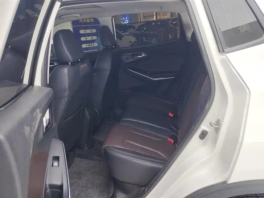 Changan CS15 2019 1.5L manual Yuexiang type Country V