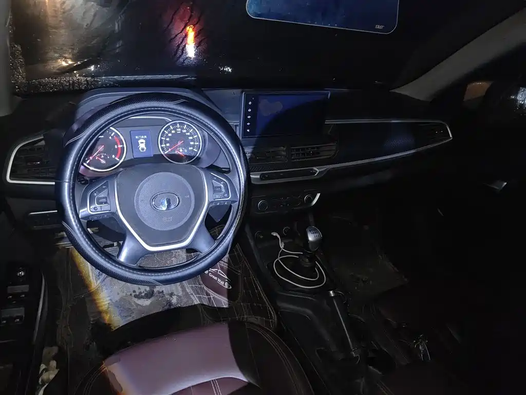 Fengjun 7 2019 2.0T four-wheel drive champion official edition big double 4D20D