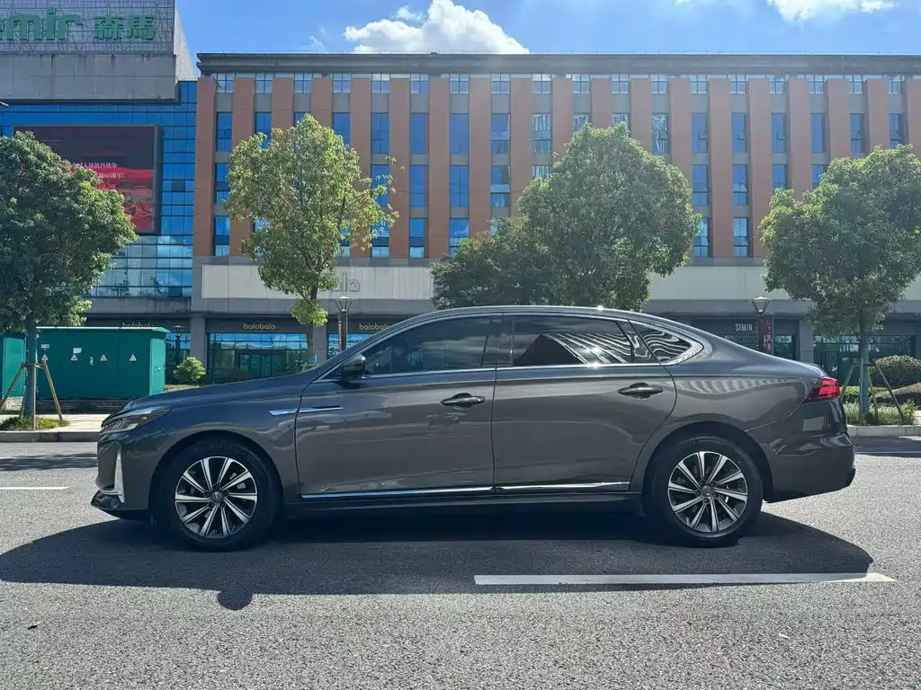 Trumpchi GA8 2020 390T Premium Edition