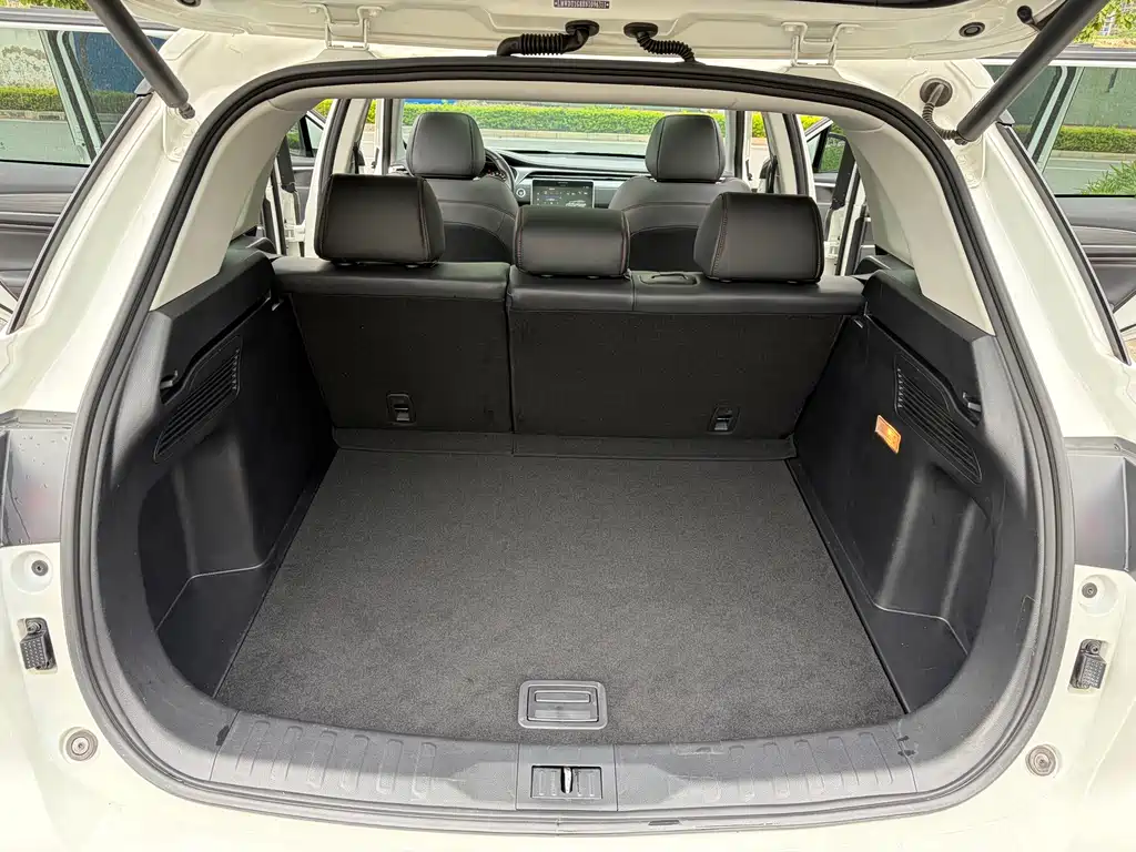 Trumpchi GS4 PLUS 2021 270T automatic Star Version