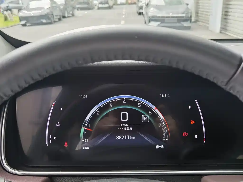 Trumpchi M6 2023 PRO 270T DCT Deluxe Edition