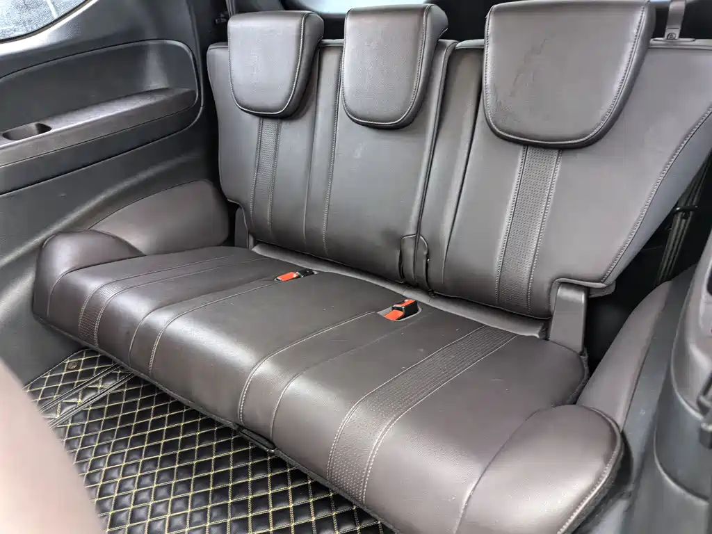 Trumpchi M6 2019 270T Automatic Premium Edition (seven seats) Country V