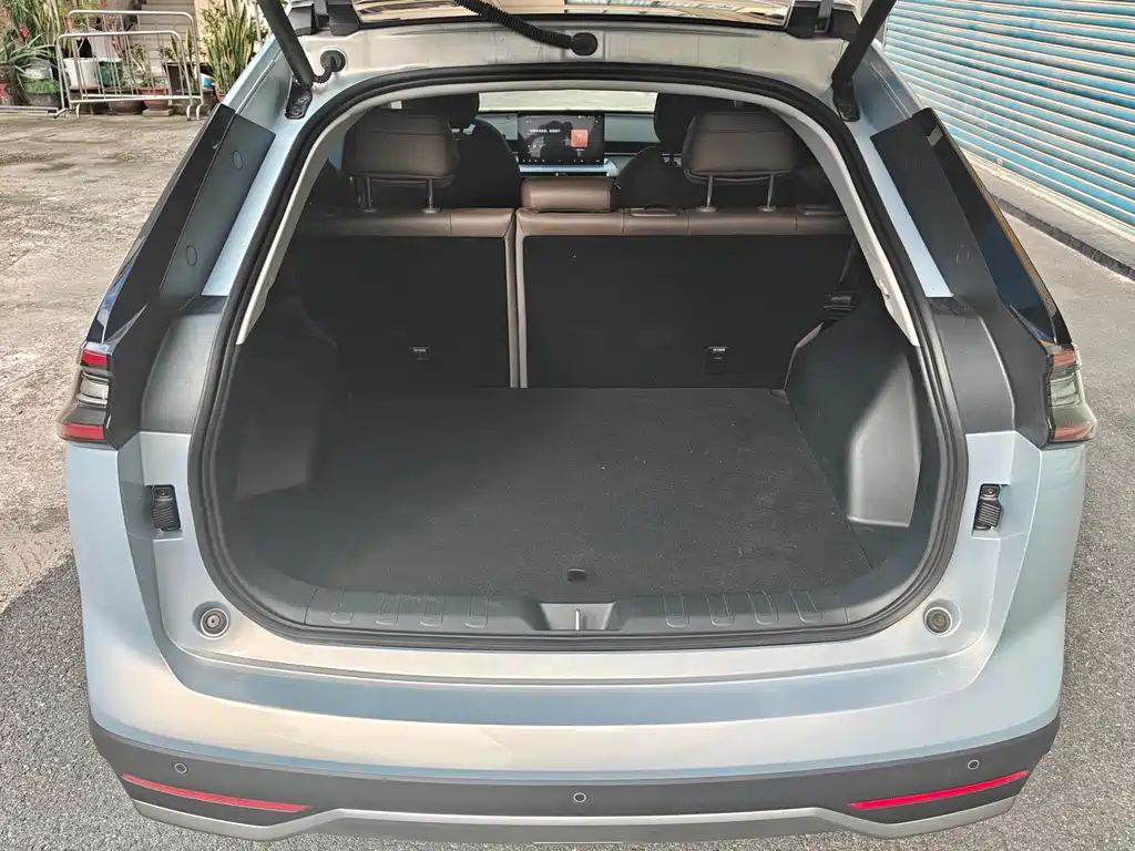 Фото машины 30