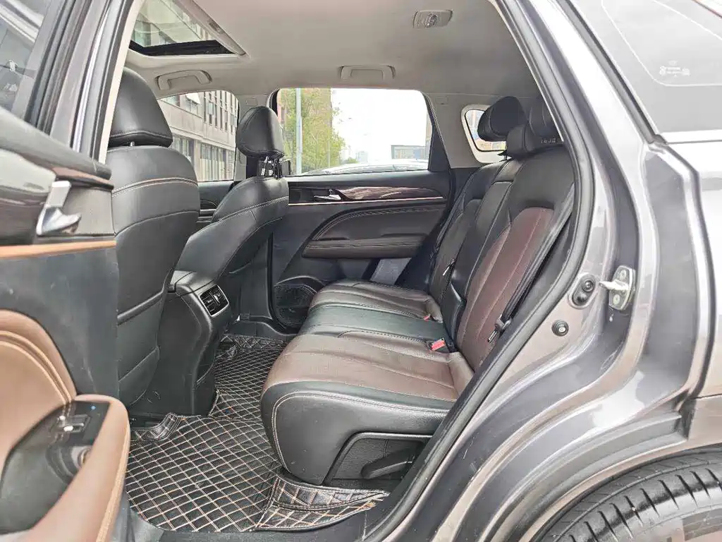 Фото машины 17