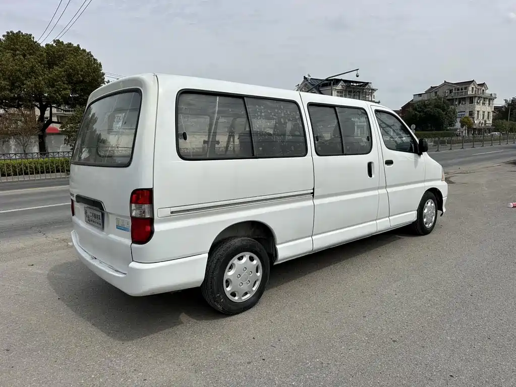 Jinbei Express 2020 2.0L upgraded version of National VI standard 6-seater 1TZS