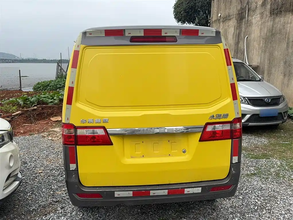 Little Sea Lion X30 2023 1.5L Super Premium cargo 2/5 seat air-conditioned version SWC15M