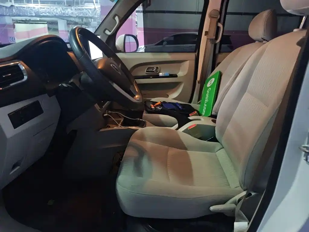 Фото машины 30