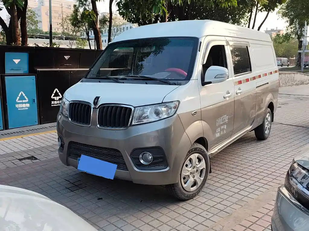 New Sea Lion X30L 2019 1.5L cargo Cargo Business Edition Country VI SWC15M