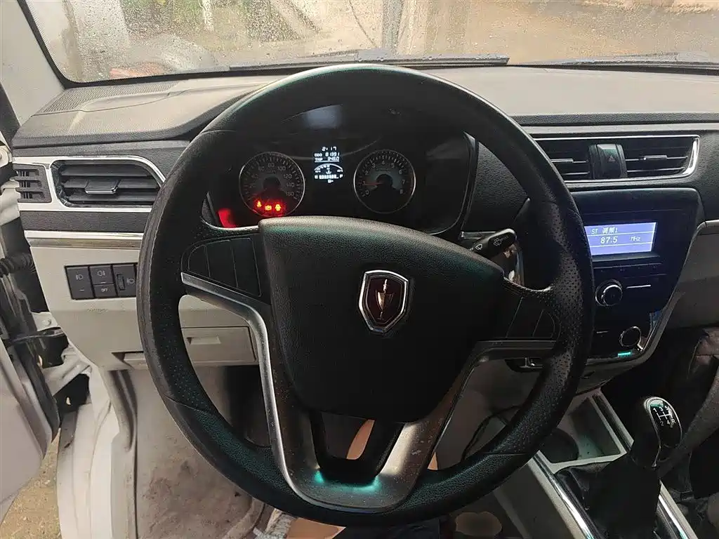 New Sea Lion X30L 2019 1.5L Cargo Cargo Wealth Edition Country VI SWC15M