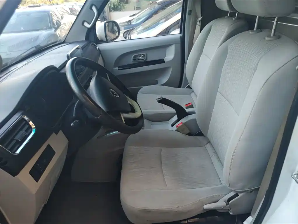 Фото машины 24