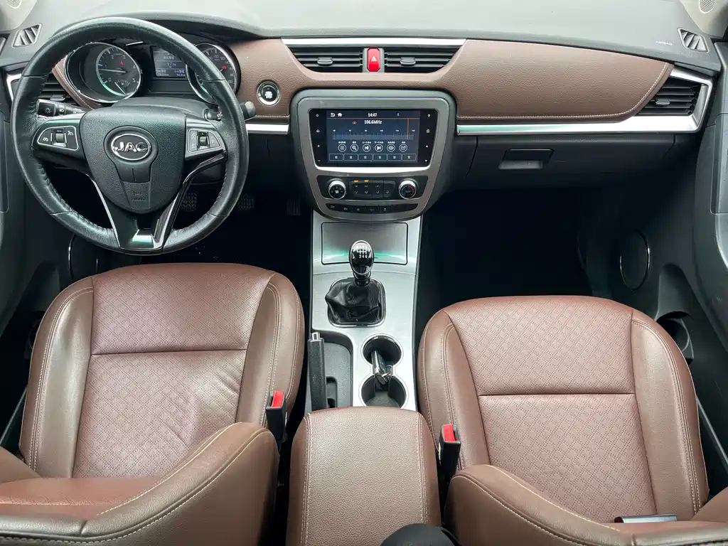 JAC T8 2019 2.0T diesel four-wheel drive intelligent type large double HFC4DB2-1D1