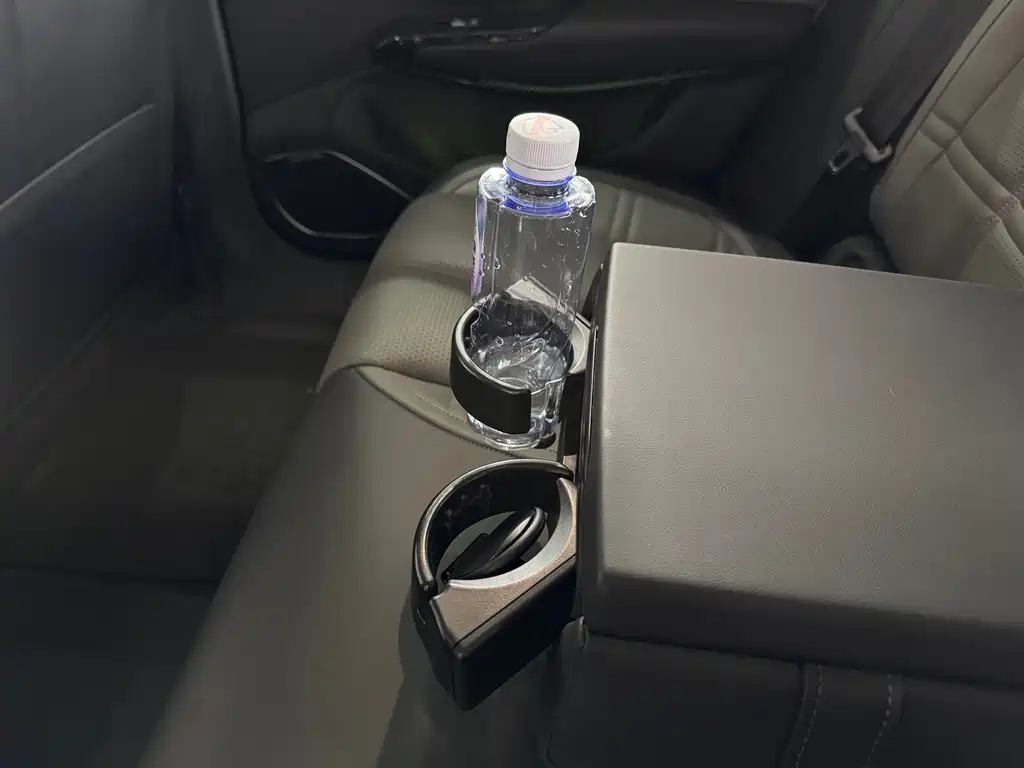 Hongqi EH7 2024 model 760 Pro+ four-wheel drive version