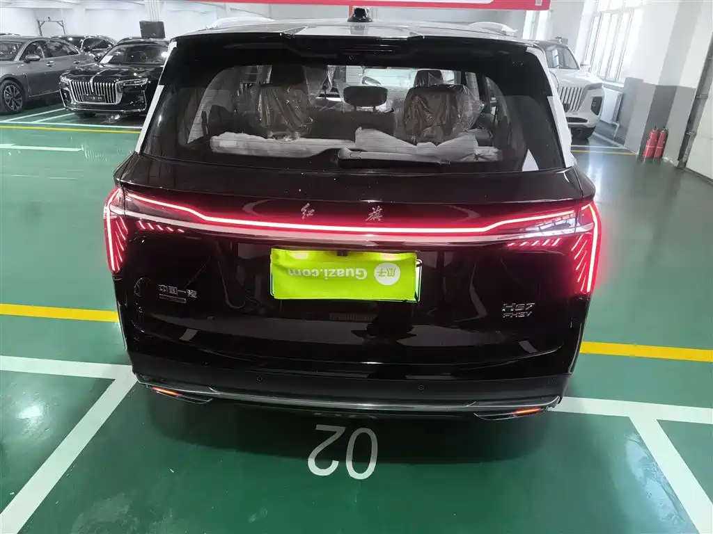 Hongqi HS7 PHEV 2025 2.0T PHEV four-wheel drive 2 million commemorative Edition 7-seater