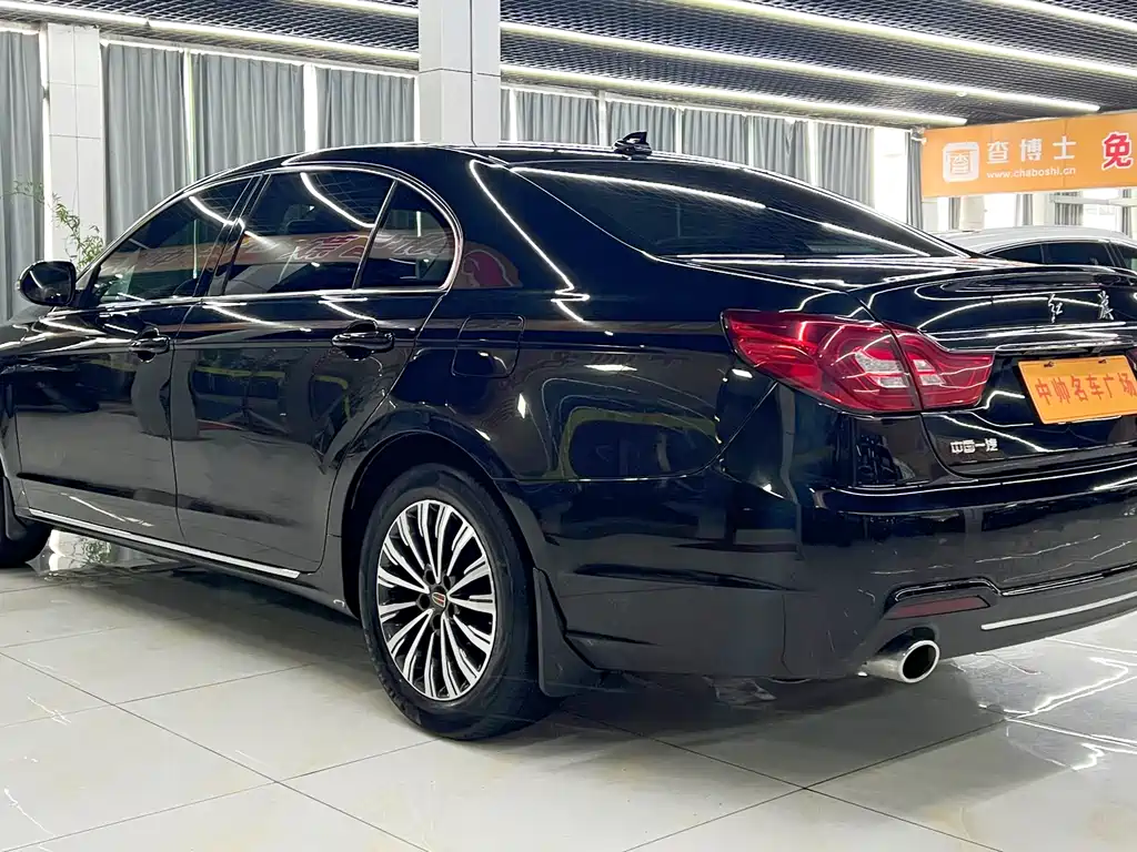 Hongqi H7 2021 1.8T Official Edition
